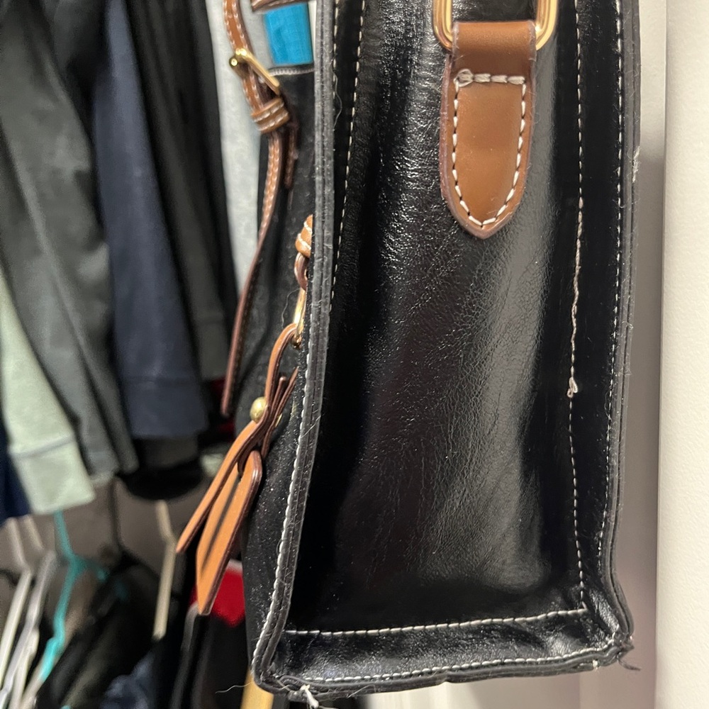 Faux Leather Two-Tone Crossbody Tote Bag. Black brown - Picture 5 of 12